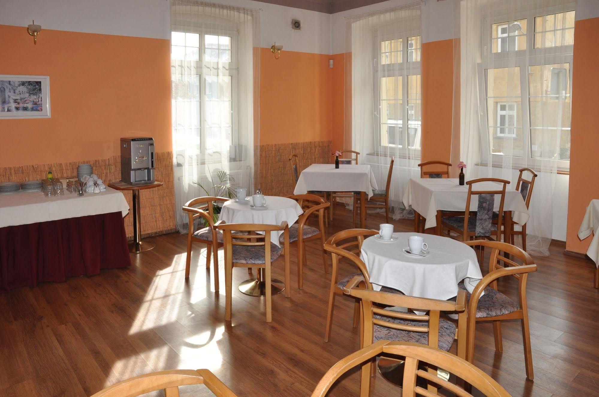 Hotel Casanova 3*